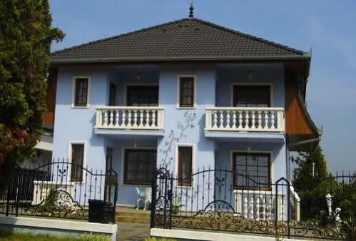 Rozsa Apartman Zalakaros Apartment Exterior photo
